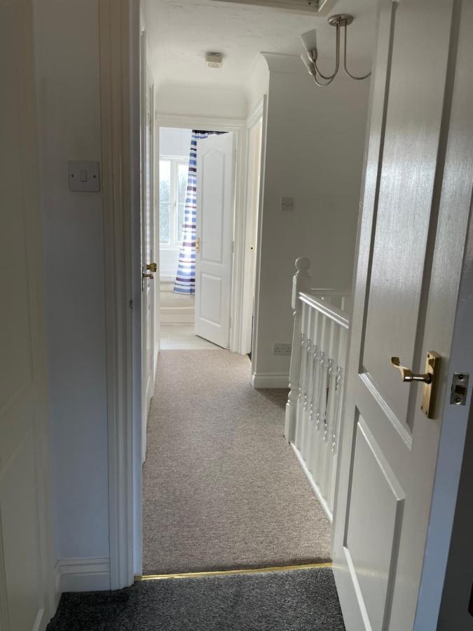 Beautiful Town House With Private Garden And Patio Villa Canford Magna Eksteriør billede